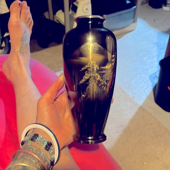 Vintage Japanese etched bronze vase - Picture 1 of 6